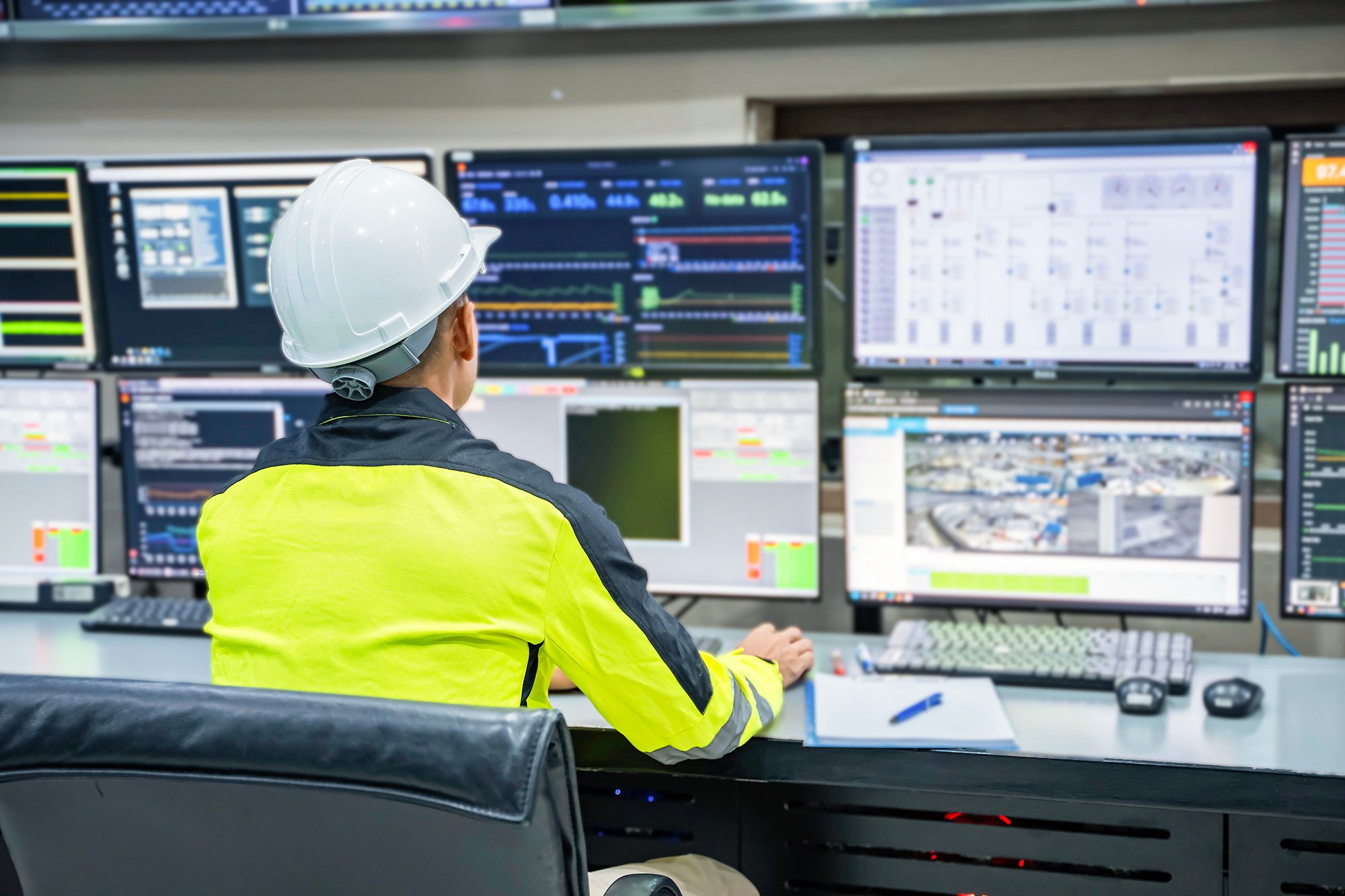 CMMC Compliance and AI: 10 Risks Contractors Must Know | SBS